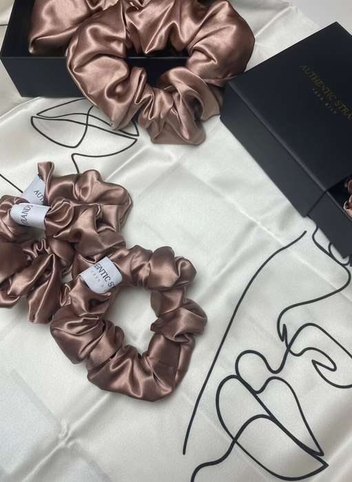 Design Pearl Faces 100% Pure Mulberry Silk Scarf
