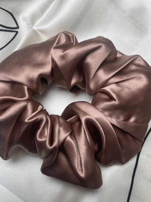 Mocha 100% Mulberry Silk Scrunchies